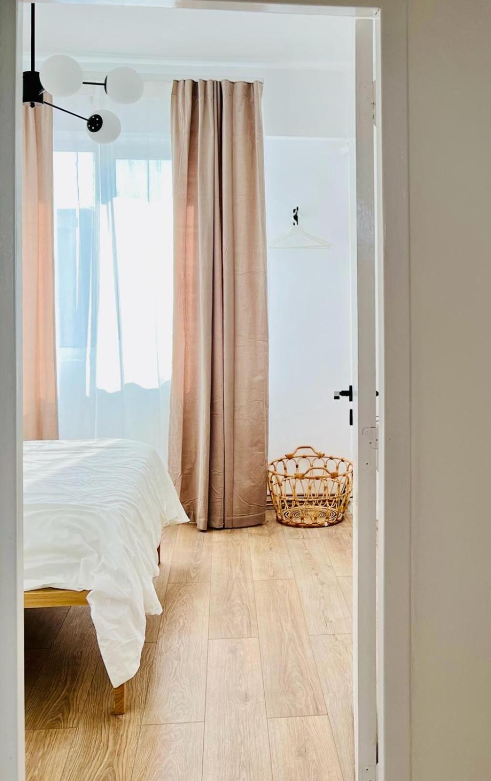 Urban Parkside Retreat Cozy 2-Bed Ap By Metro Appartement Boekarest Buitenkant foto